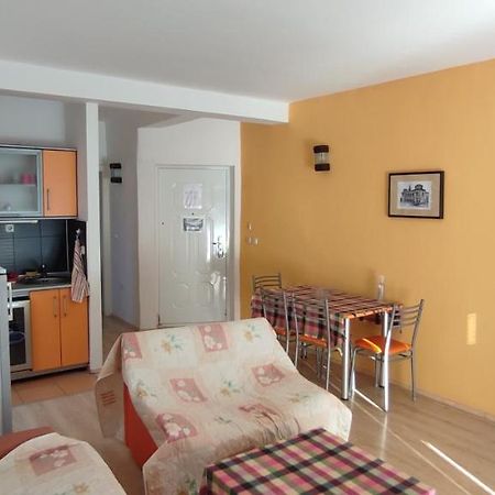 Apartments Vela - Pestani, Ohrid Exteriör bild