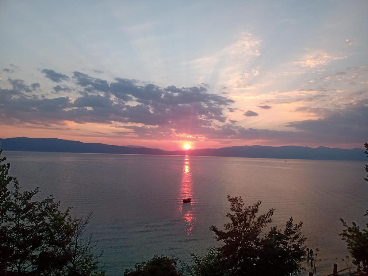Apartments Vela - Pestani, Ohrid Exteriör bild